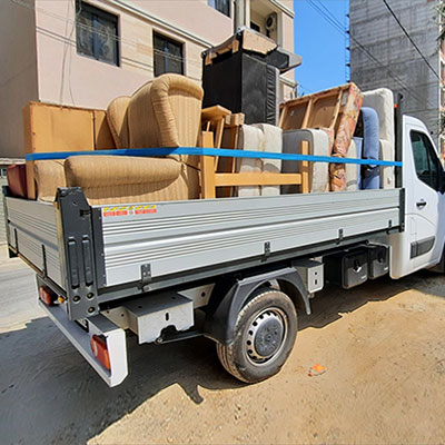 odnošenje starog nameštaja